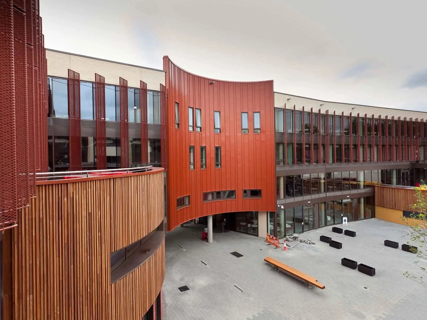 Anglia Ruskin University 6-min