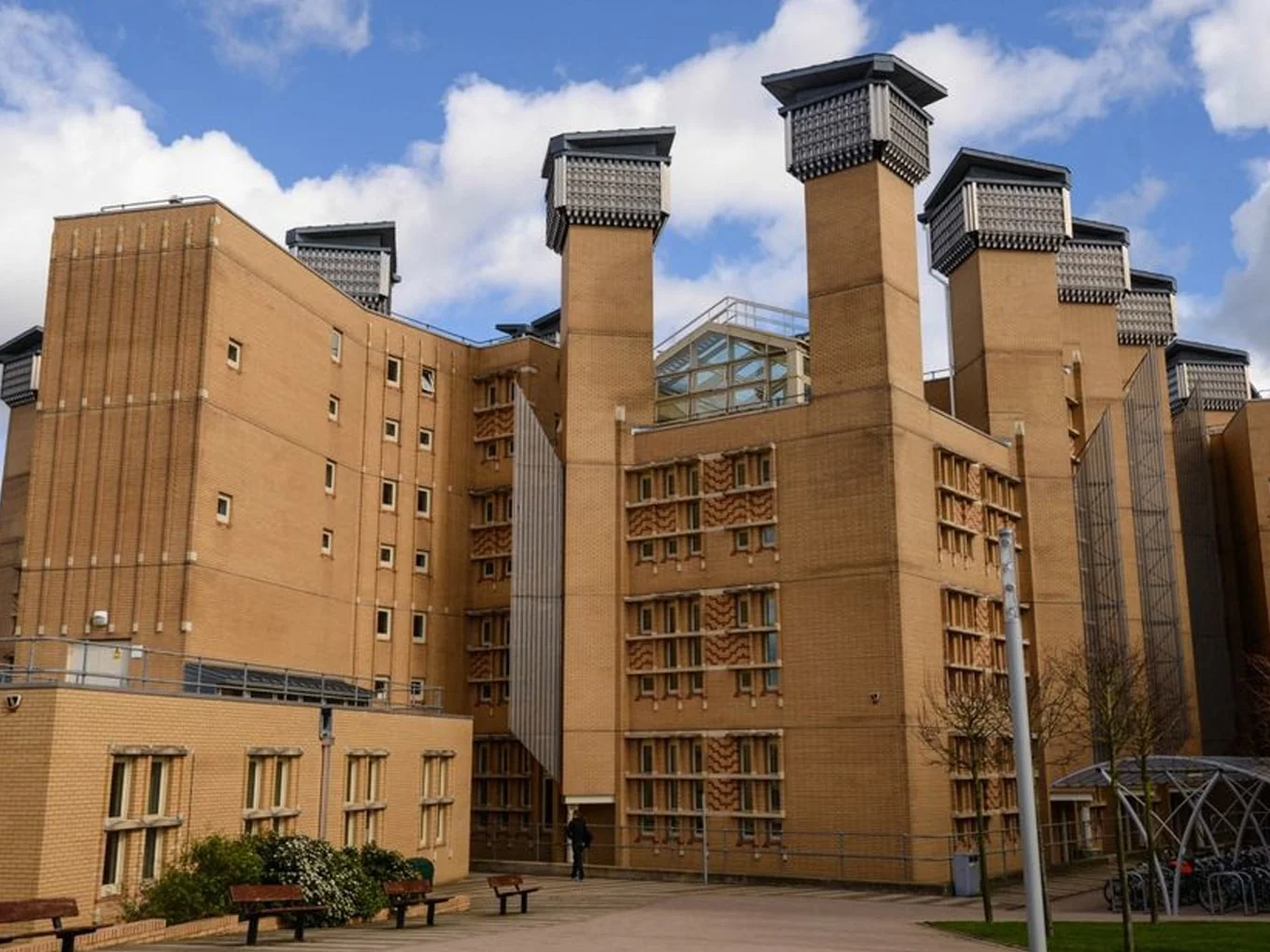 Coventry University 2-min