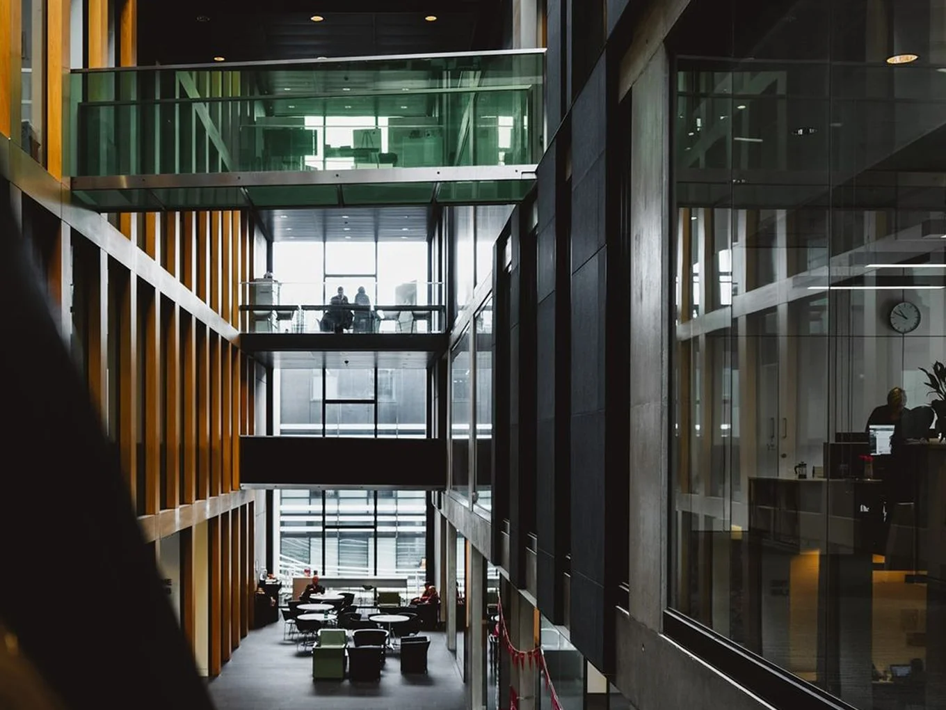 Oxford Brookes University 5-min